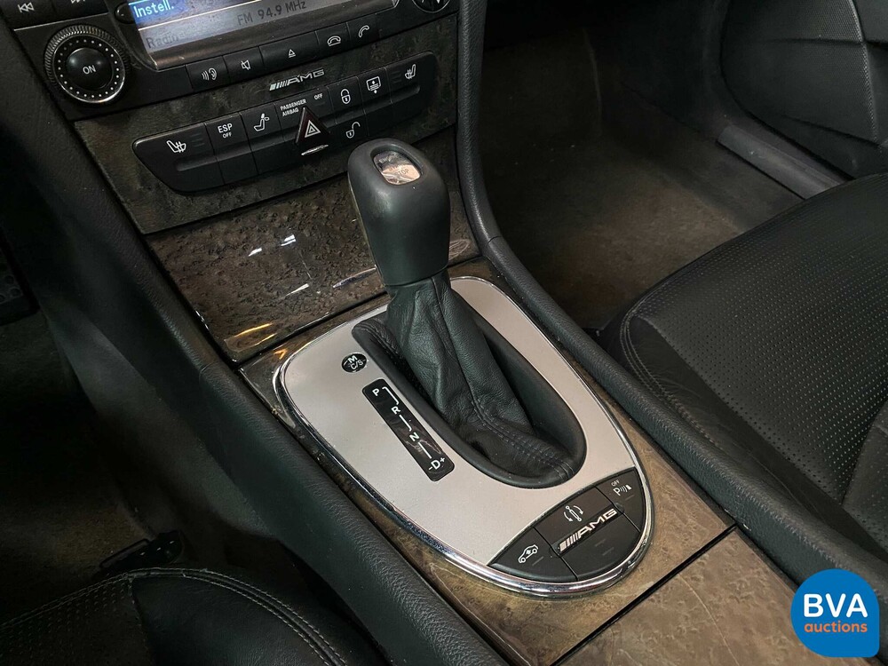 Mercedes-Benz E55 AMG 5.4 V8 E-Klasse 476pk 2003, 42-LG-GK