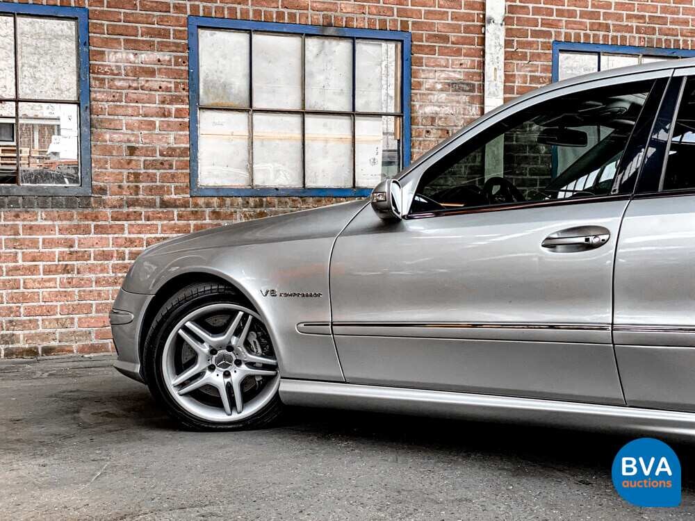 Mercedes-Benz E55 AMG 5.4 V8 E-Klasse 476pk 2003, 42-LG-GK