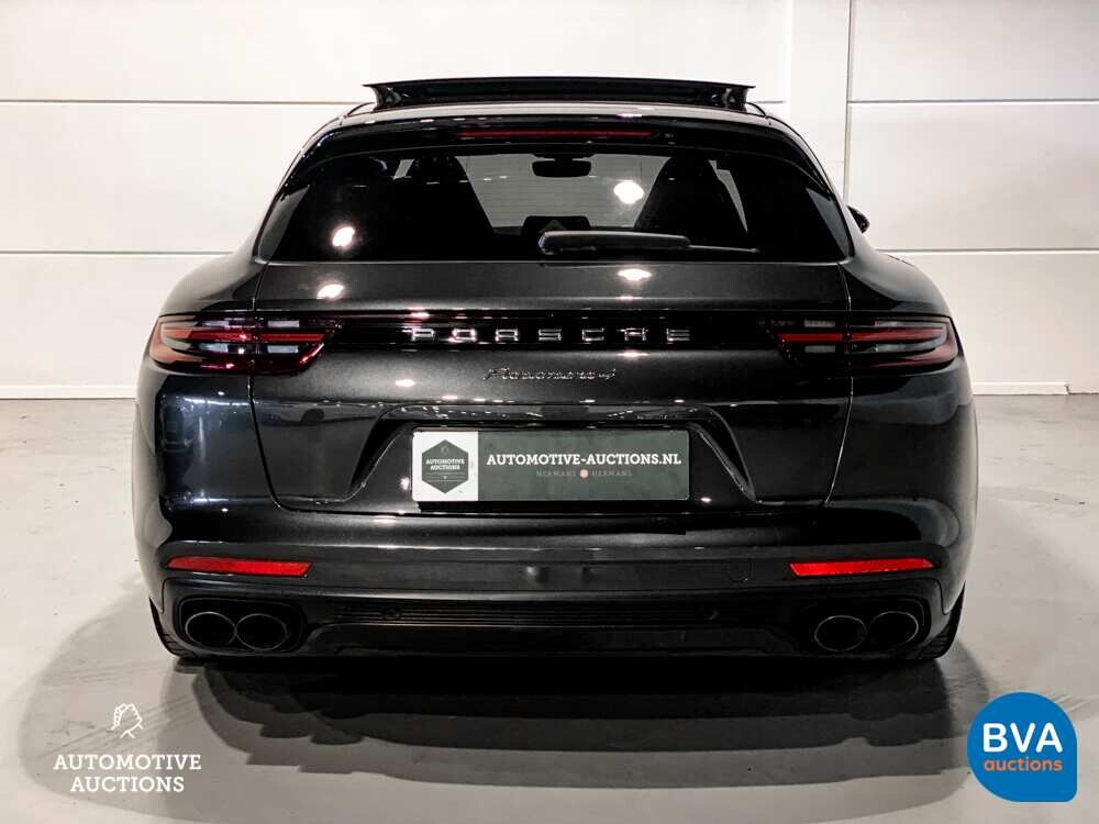 Porsche Panamera 4 Sport Turismo 3.0 330pk 2018 -Org. NL-, SL-935-G
