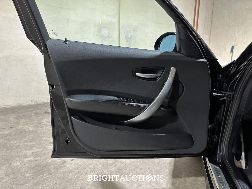 BMW 130i 3.0 M-Sport E87 265hp 2006 1-serie, 18-TB-KR Youngtimer