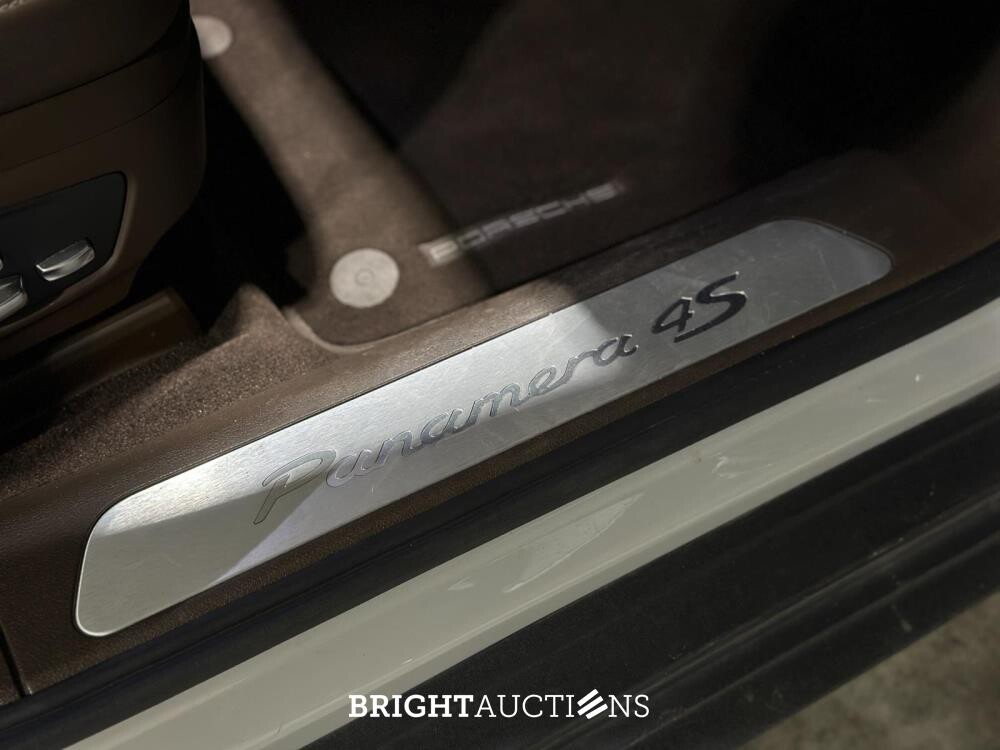 Porsche Panamera 4S E-Hybrid 2.9 V6 FACELIFT 560pk 2020 (Origineel-NL + 1e Eigenaar), K-734-BH