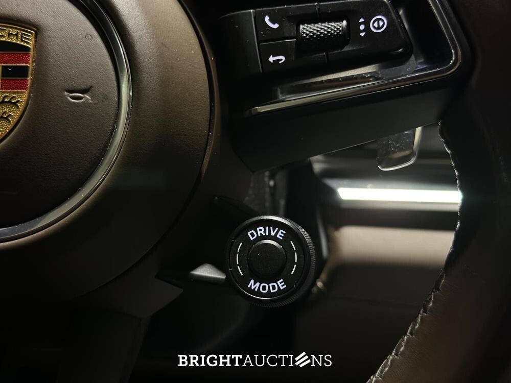 Porsche Panamera 4S E-Hybrid 2.9 V6 FACELIFT 560pk 2020 (Origineel-NL + 1e Eigenaar), K-734-BH