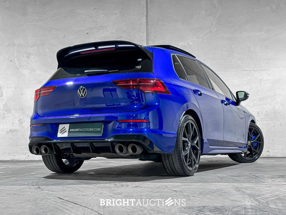 Volkswagen Golf VIII R 4Motion 20th Annniversary -AKRAPOVIC- 2.0 TSI 333pk 2023 LIMITED (Golf 8), NL-KENTEKEN