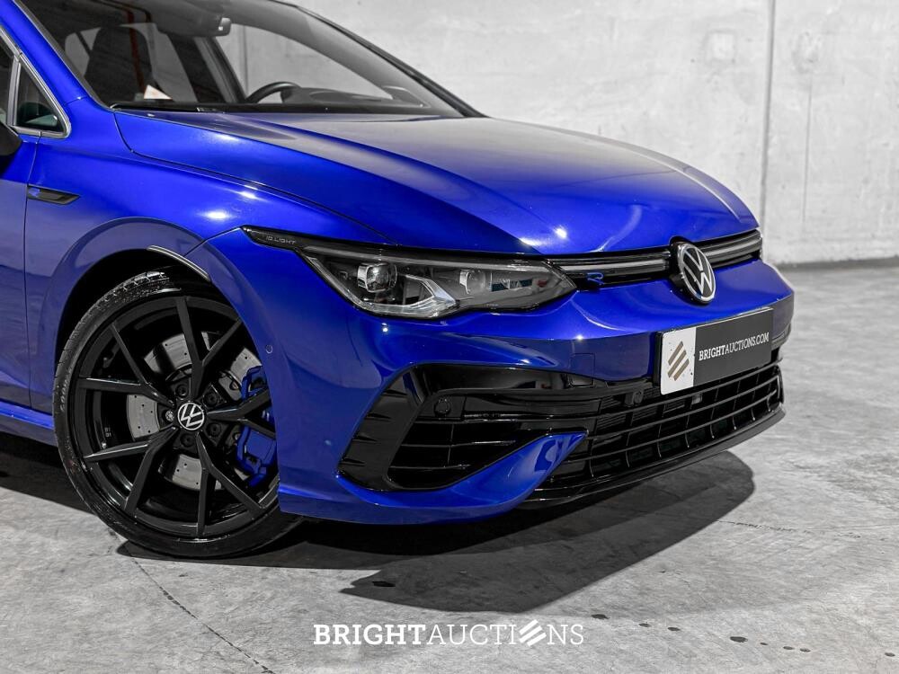 Volkswagen Golf VIII R 4Motion 20th Annniversary -AKRAPOVIC- 2.0 TSI 333pk 2023 LIMITED (Golf 8), NL-KENTEKEN