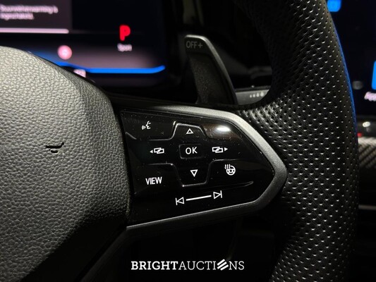 Volkswagen Golf VIII R 4Motion 20th Annniversary -AKRAPOVIC- 2.0 TSI 333pk 2023 LIMITED (Golf 8), NL-KENTEKEN