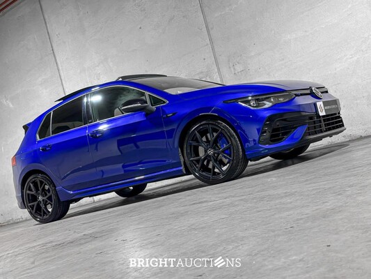 Volkswagen Golf VIII R 4Motion 20th Annniversary -AKRAPOVIC- 2.0 TSI 333pk 2023 LIMITED (Golf 8), NL-KENTEKEN