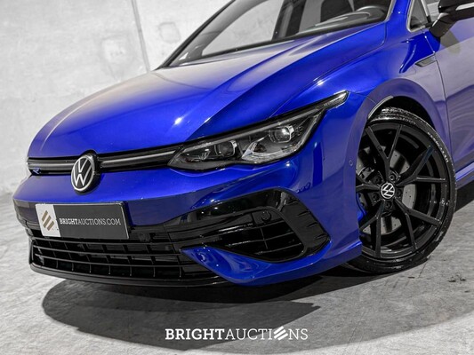 Volkswagen Golf VIII R 4Motion 20th Annniversary -AKRAPOVIC- 2.0 TSI 333pk 2023 LIMITED (Golf 8), NL-KENTEKEN