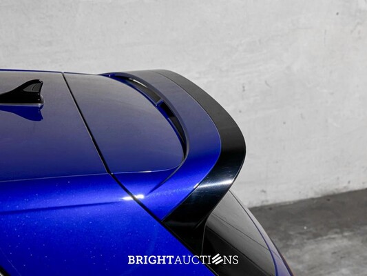 Volkswagen Golf VIII R 4Motion 20th Annniversary -AKRAPOVIC- 2.0 TSI 333pk 2023 LIMITED (Golf 8), NL-KENTEKEN