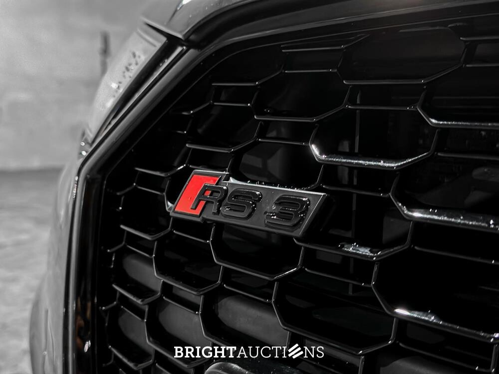 Audi RS3 Limousine 2.5 TFSI Quattro 400pk 2019, X-271-HT