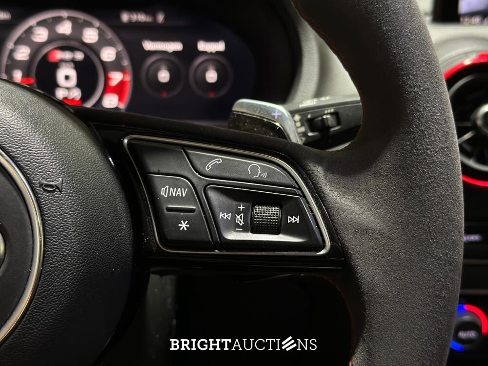 Audi RS3 Limousine 2.5 TFSI Quattro 400pk 2019, X-271-HT