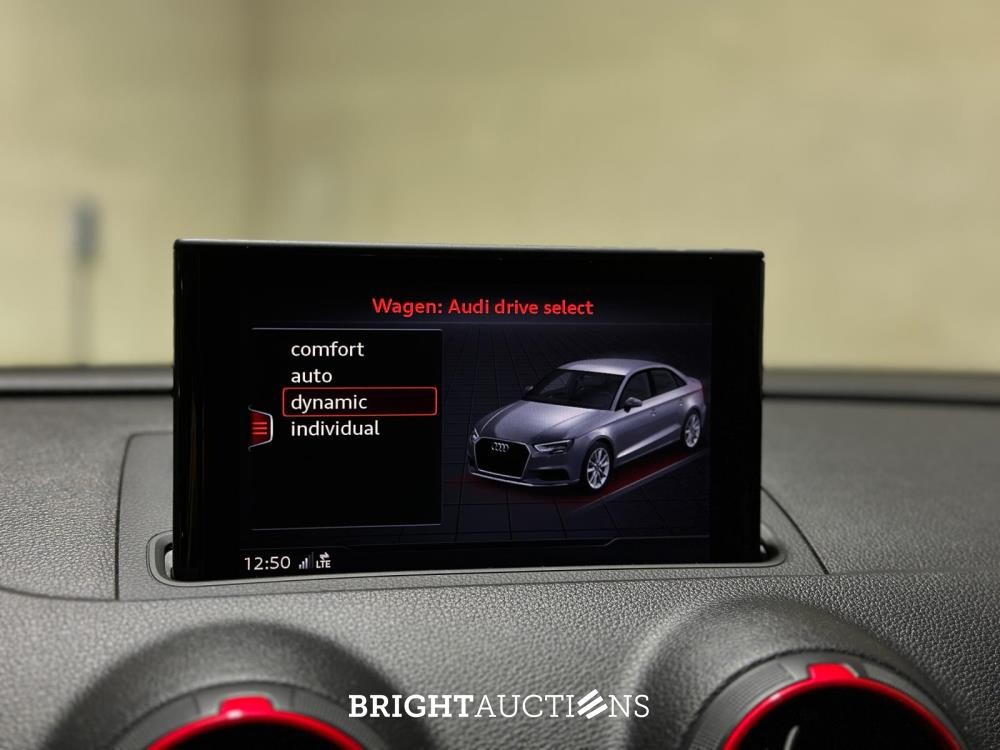 Audi RS3 Limousine 2.5 TFSI Quattro 400pk 2019, X-271-HT