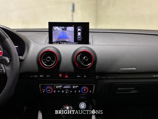 Audi RS3 Limousine 2.5 TFSI Quattro 400pk 2019, X-271-HT