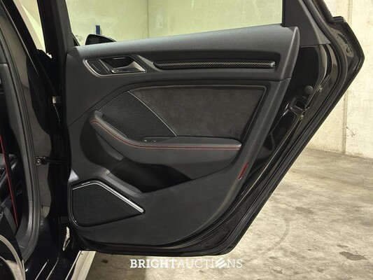Audi RS3 Limousine 2.5 TFSI Quattro 400pk 2019, X-271-HT