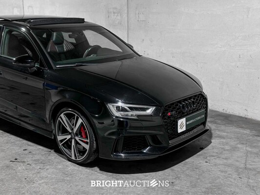 Audi RS3 Limousine 2.5 TFSI Quattro 400pk 2019, X-271-HT