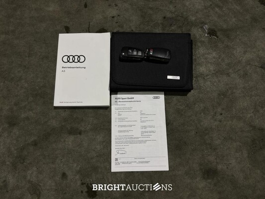 Audi RS3 Limousine 2.5 TFSI Quattro 400pk 2019, X-271-HT