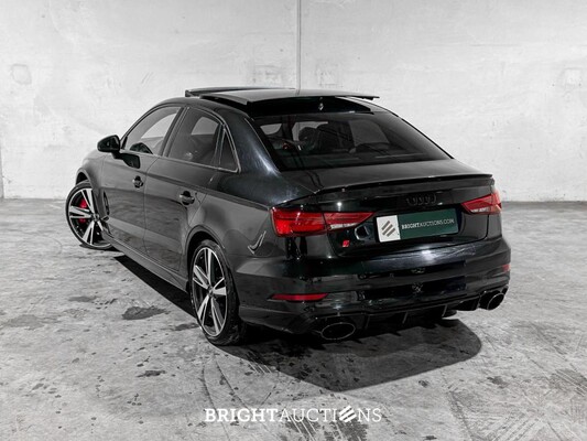 Audi RS3 Limousine 2.5 TFSI Quattro 400pk 2019, X-271-HT