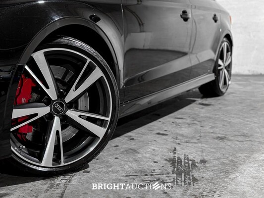 Audi RS3 Limousine 2.5 TFSI Quattro 400pk 2019, X-271-HT