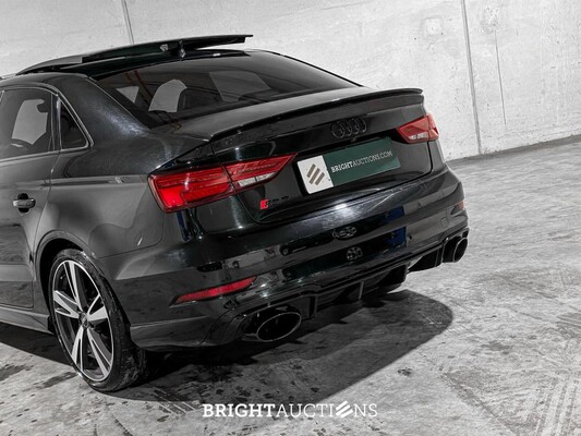 Audi RS3 Limousine 2.5 TFSI Quattro 400pk 2019, X-271-HT