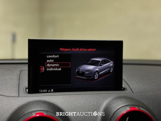 Audi RS3 Limousine 2.5 TFSI Quattro 400pk 2019, X-271-HT