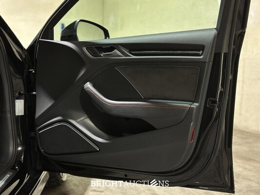 Audi RS3 Limousine 2.5 TFSI Quattro 400pk 2019, X-271-HT