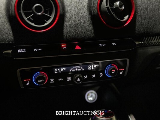 Audi RS3 Limousine 2.5 TFSI Quattro 400pk 2019, X-271-HT