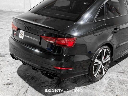 Audi RS3 Limousine 2.5 TFSI Quattro 400pk 2019, X-271-HT