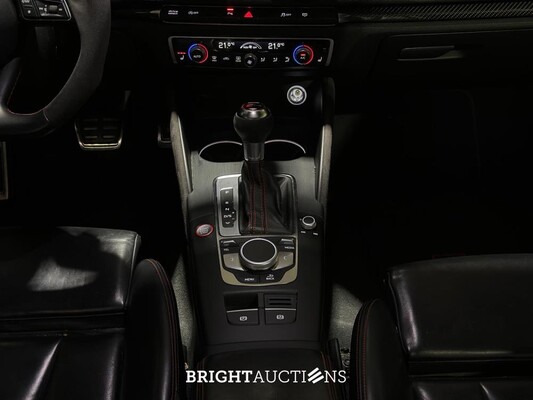 Audi RS3 Limousine 2.5 TFSI Quattro 400pk 2019, X-271-HT