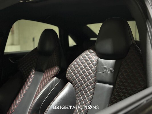 Audi RS3 Limousine 2.5 TFSI Quattro 400pk 2019, X-271-HT