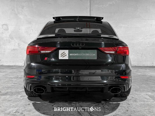 Audi RS3 Limousine 2.5 TFSI Quattro 400pk 2019, X-271-HT