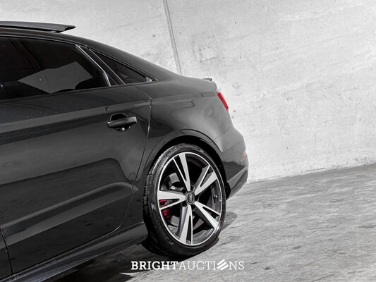 Audi RS3 Limousine 2.5 TFSI Quattro 400pk 2019, X-271-HT