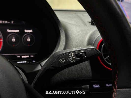 Audi RS3 Limousine 2.5 TFSI Quattro 400pk 2019, X-271-HT