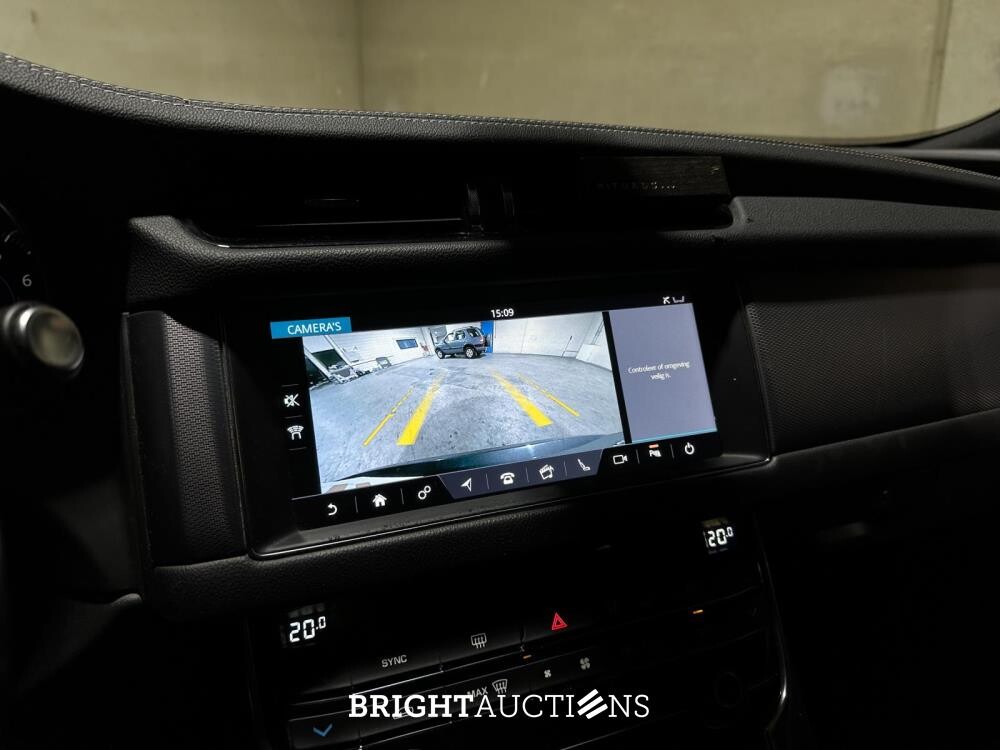 Jaguar XF 2.0t Portfolio 250pk 2019 (Origineel-NL), ZF-064-T