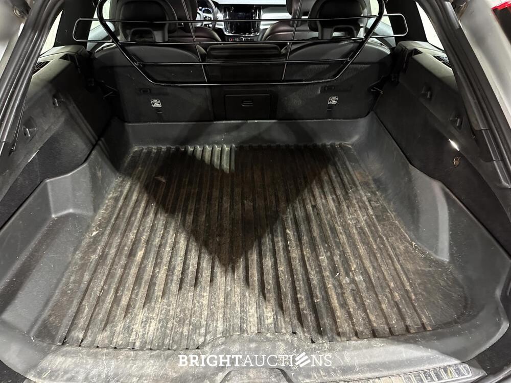 Volvo V90 Cross Country 2.0 T5 Pro 254PK 2018, TT-858-K