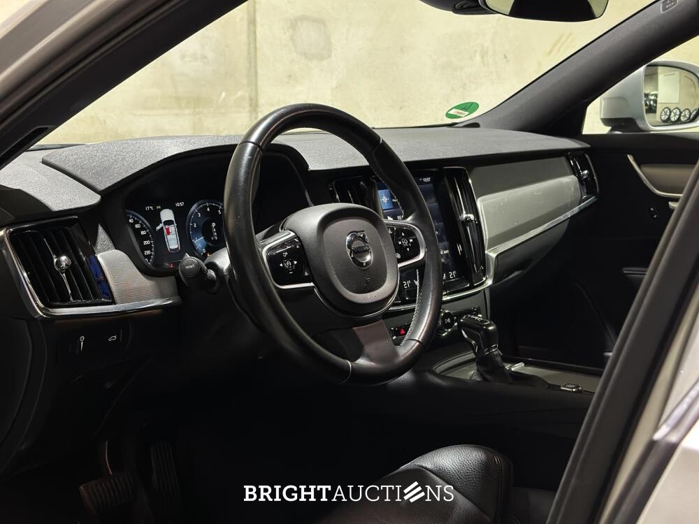 Volvo V90 Cross Country 2.0 T5 Pro 254PK 2018, TT-858-K