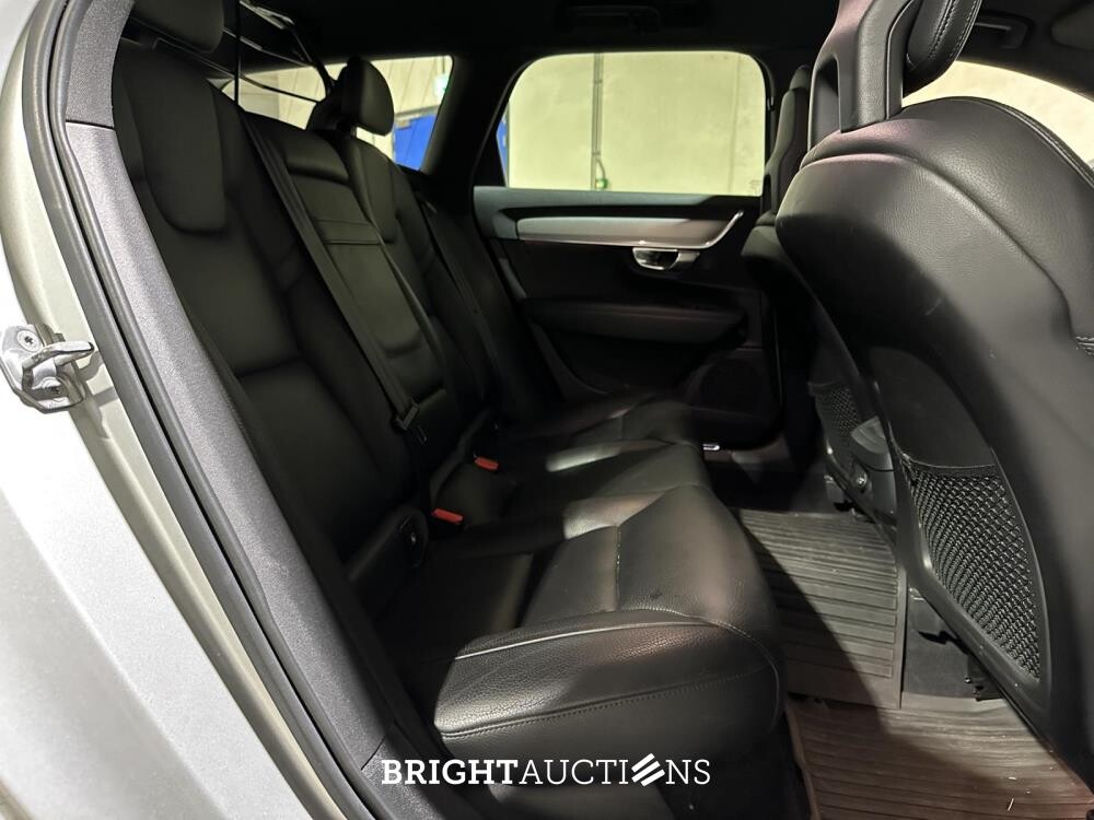 Volvo V90 Cross Country 2.0 T5 Pro 254PK 2018, TT-858-K