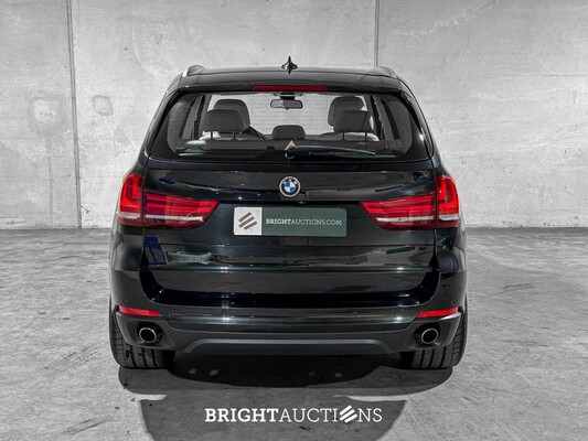 BMW X5 sDrive25d High Executive F15 231pk 2016, K-933-PP