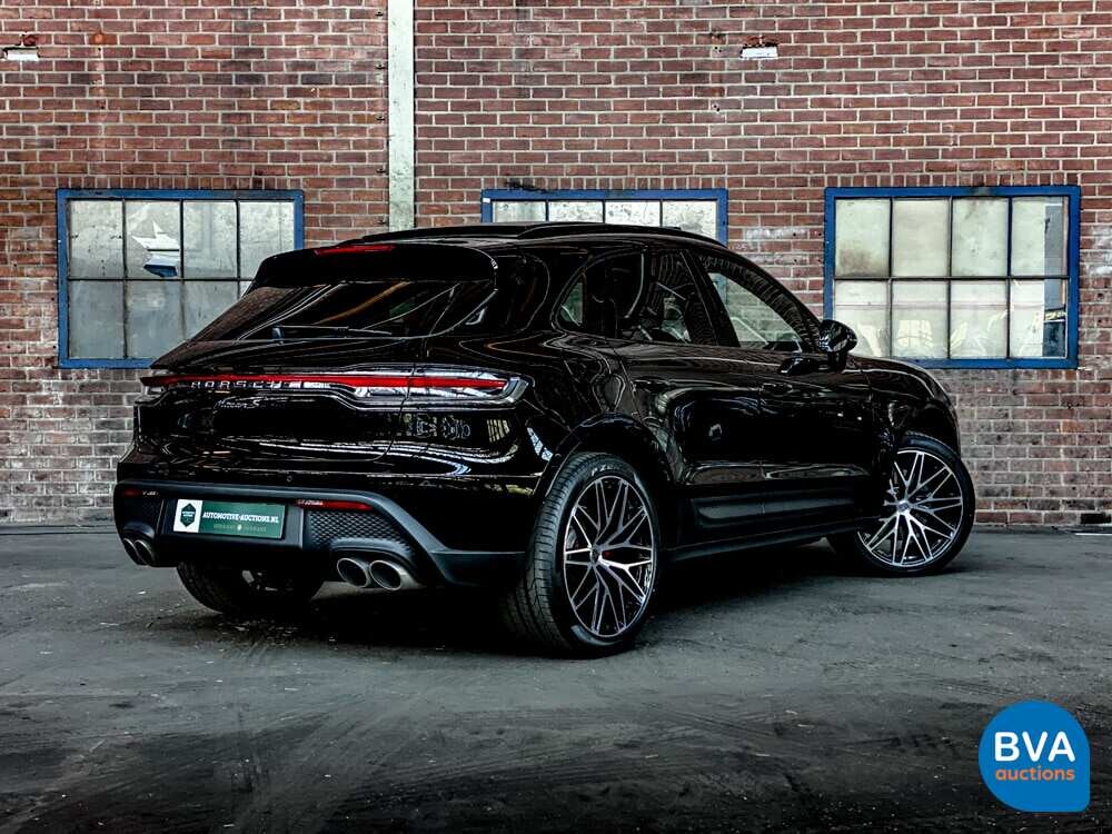 Porsche Macan S2.9 380hp Model year 2022.
