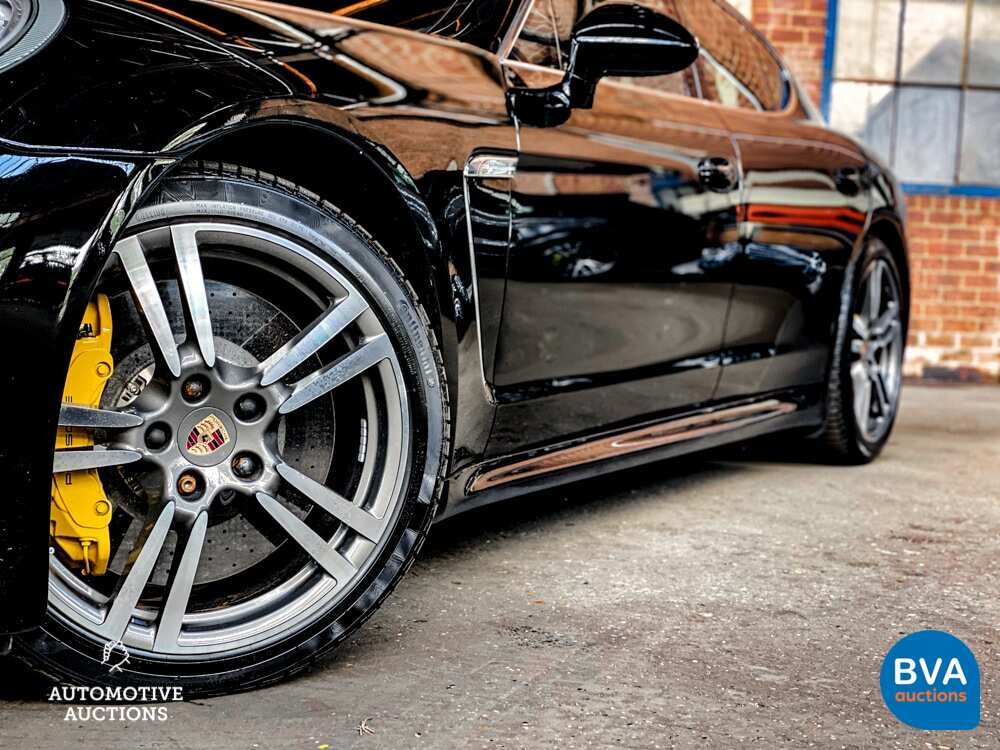 Porsche Panamera 4.8 Turbo S SportChrono 551pk 2011, XJ-976-R.