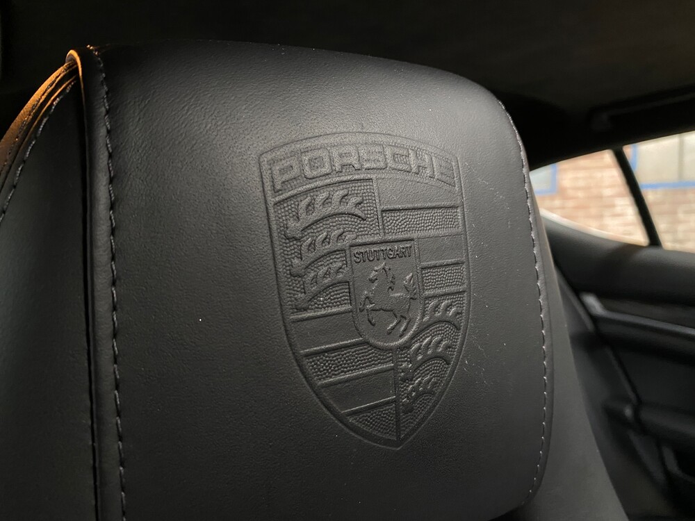 Porsche Panamera 4.8 Turbo S SportChrono 551pk 2011, XJ-976-R.