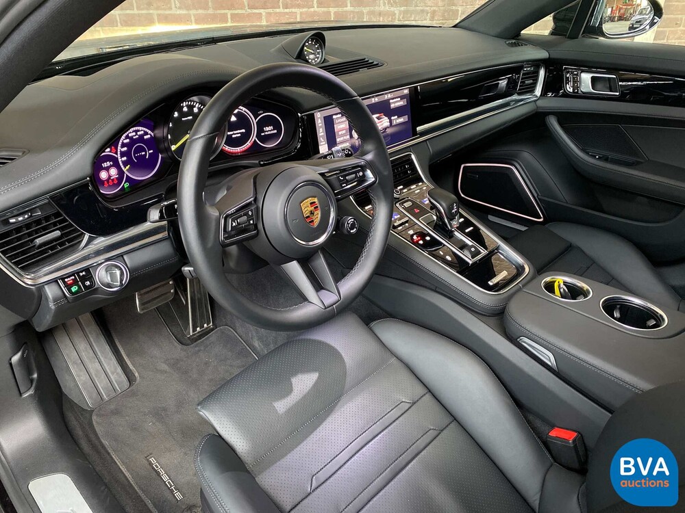 Porsche Panamera E-Hybrid Sport Turismo Sportchrono 462pk 2021 -GARANTIE-.