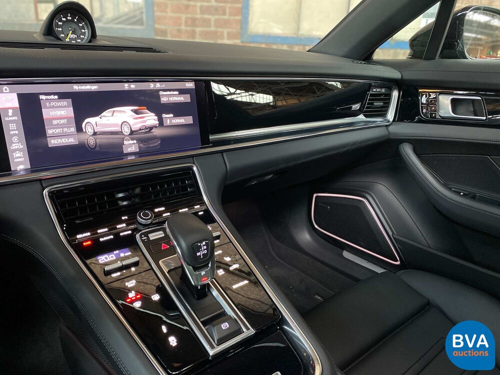 Porsche Panamera E-Hybrid Sport Turismo Sportchrono 462pk 2021 -GARANTIE-.