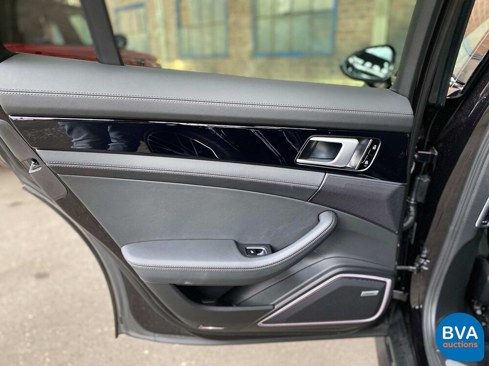 Porsche Panamera E-Hybrid Sport Turismo Sportchrono 462pk 2021 -GARANTIE-.