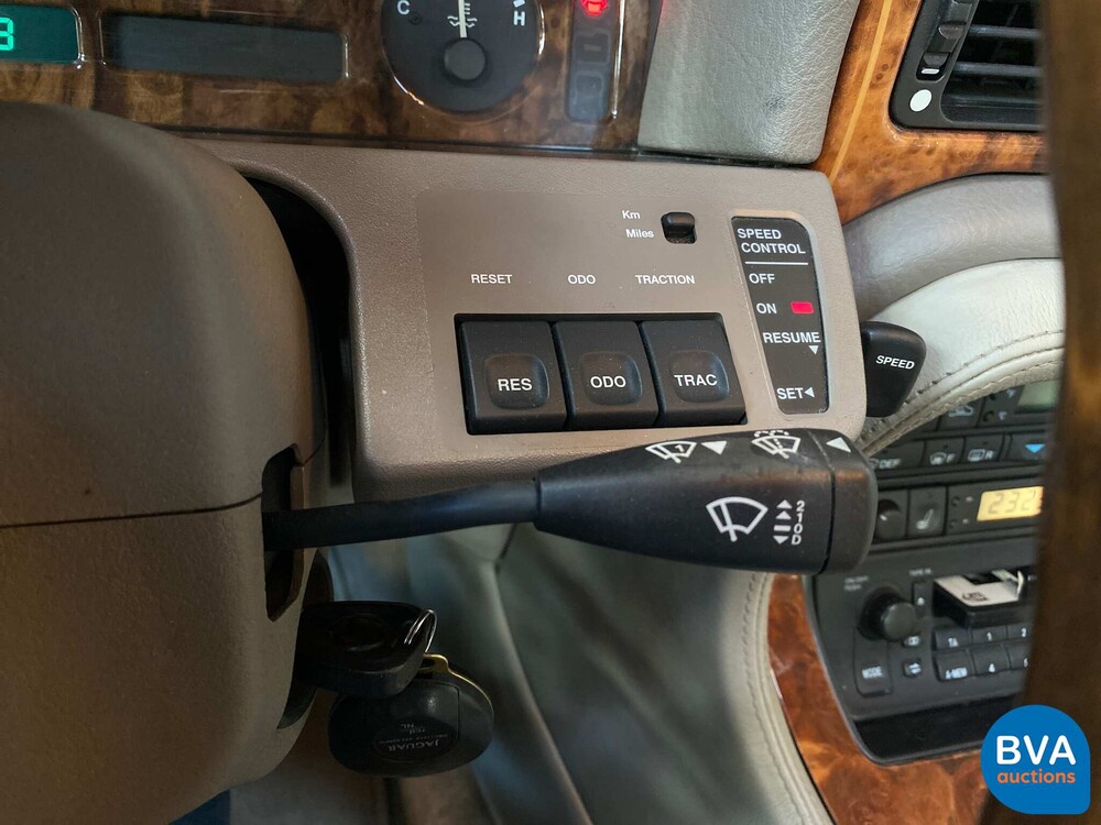 Daimler Sechs 4.0 LWB 241pk 1997 -Org. NL-, RB-TL-96.