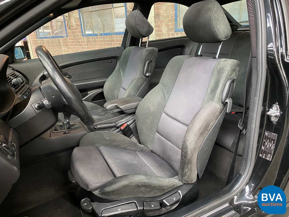 BMW 325Ti Compact M-Sport 3er Serie 192pk 2002, SF-065-B.