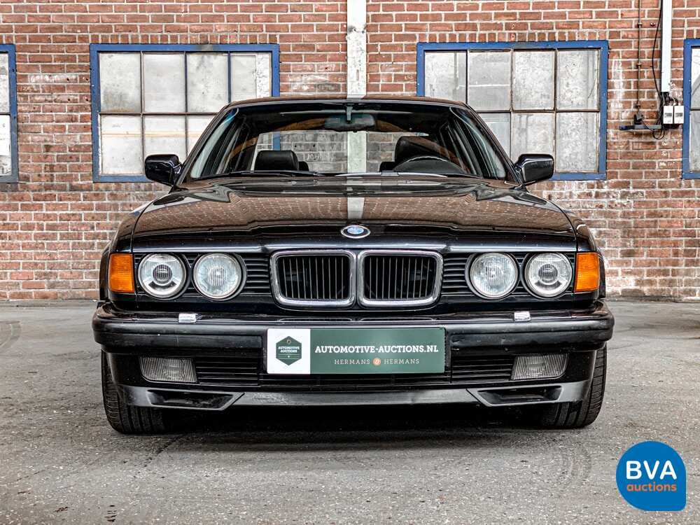 BMW 750iL Highline 7er 5.0 V12 300 PS E32 1992.