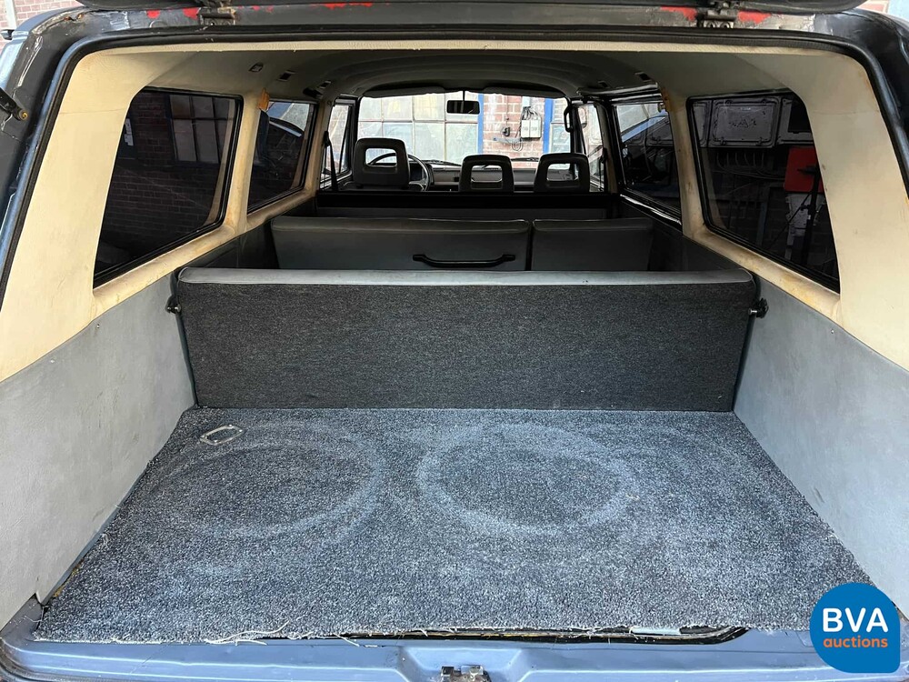 Volkswagen T3 Kleinbus 9 Personen 60pk 1980, GH-44-ZT.