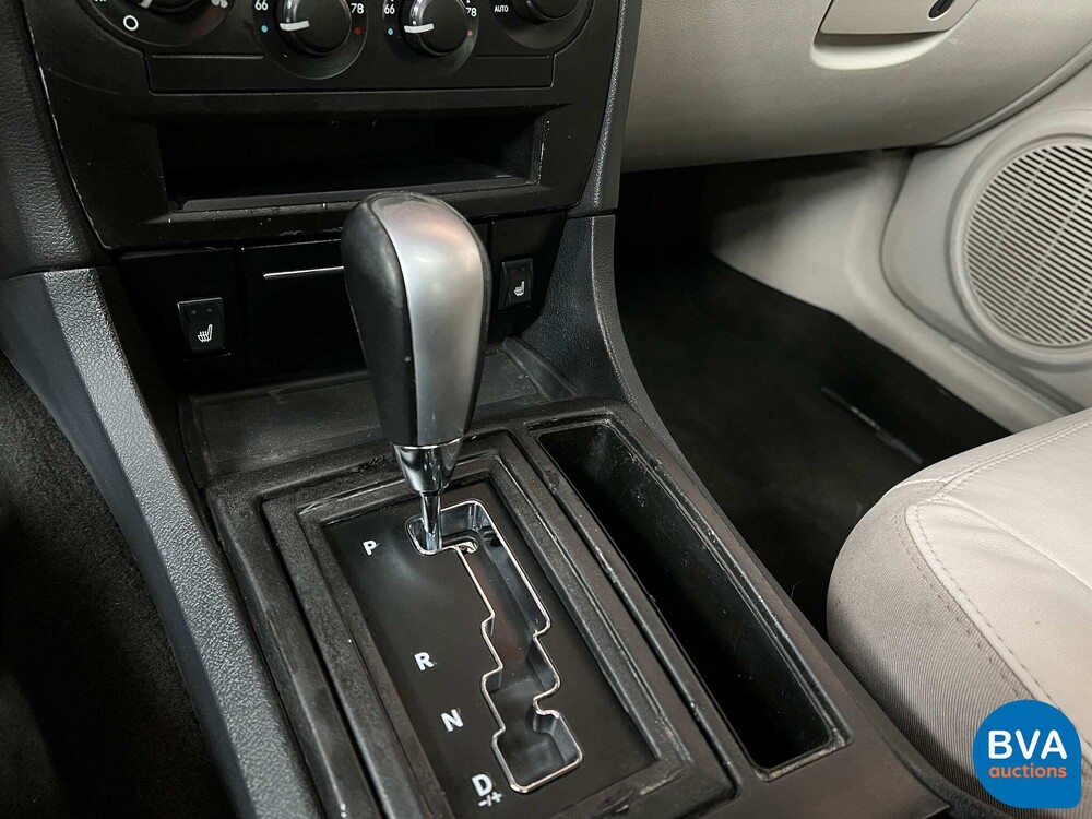 Dodge Charger 5.7 V8 Hemi 2006.