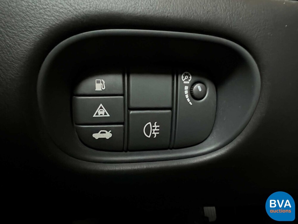 Jaguar XK5.0 V8 Coupé Portfolio 385PS 2009 -Org. NL-, 99-HRN-3.