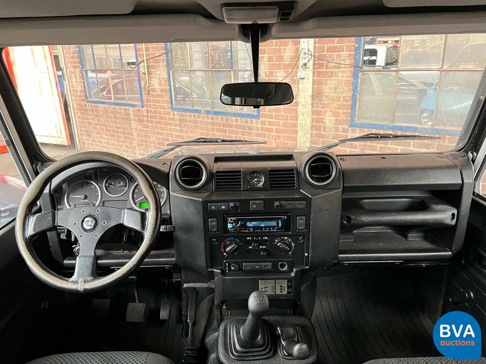 Land Rover Defender 110 TD4 122 PS 2011, VX-466-H.