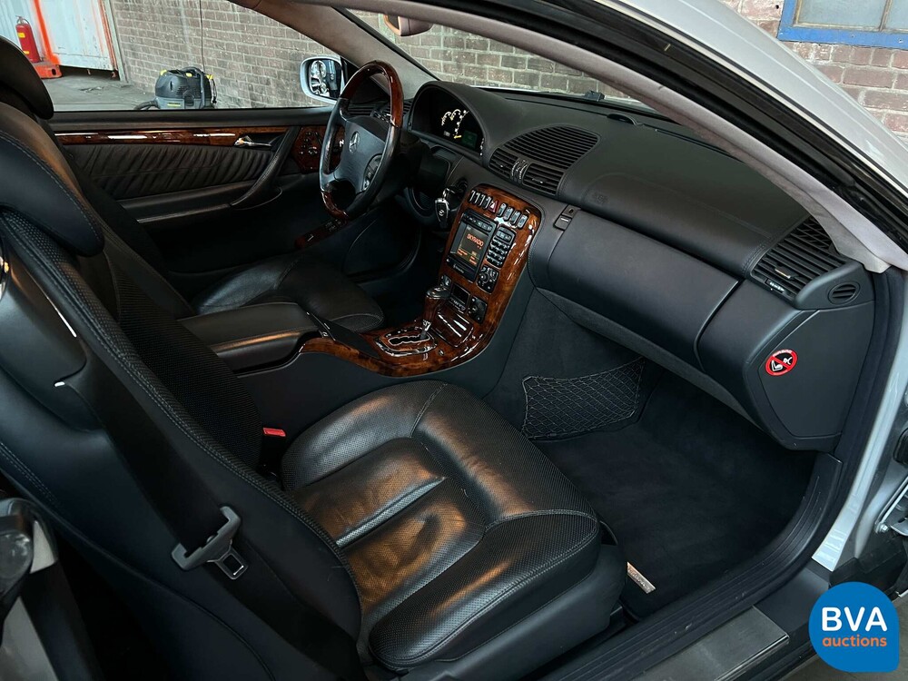 Mercedes-Benz CL500 Coupé 306 PS 2002.